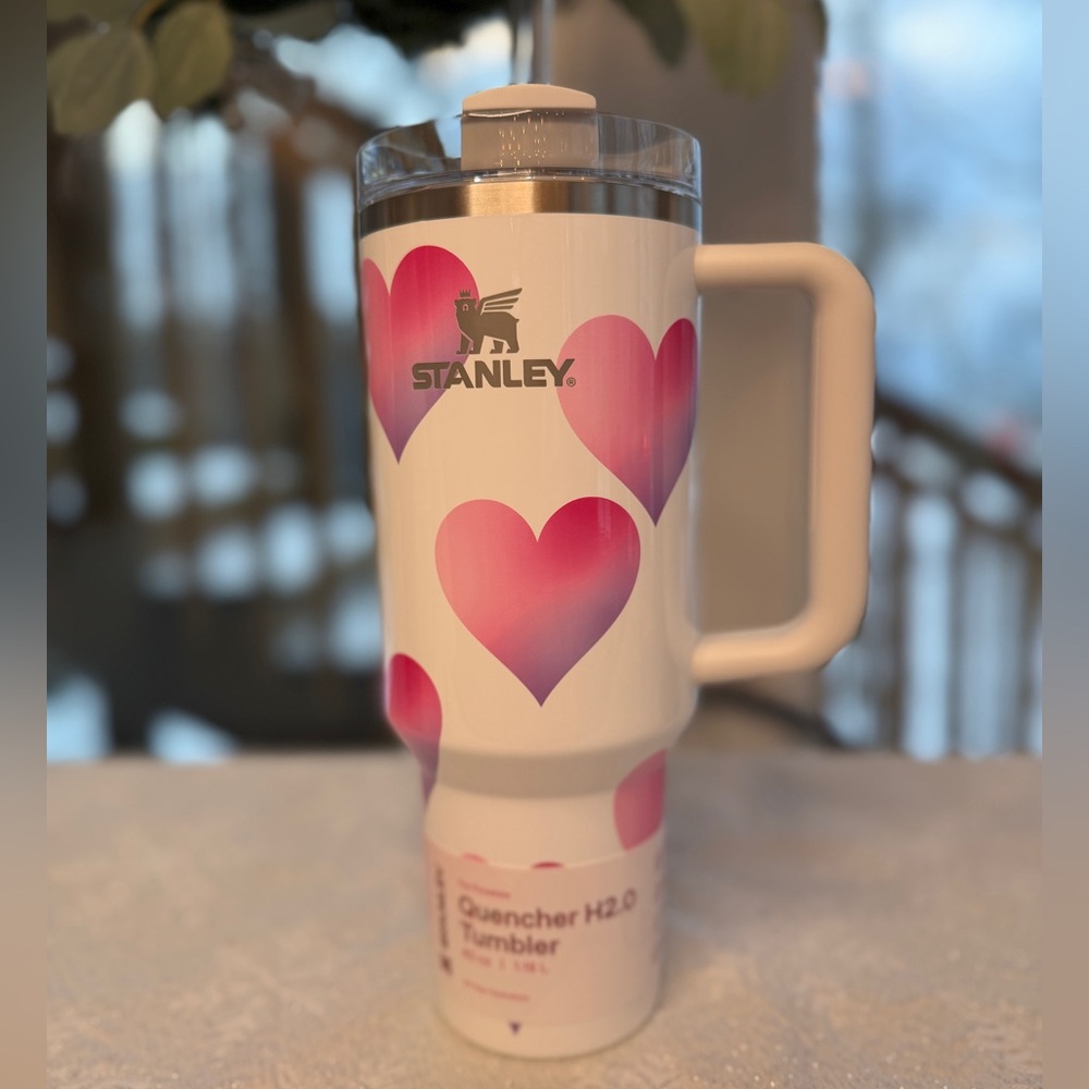 Stanley Valentine Tumbler 40oz 🩷